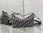 D Nomad Handbag (حقيبة ديور نوماد) - Image 4