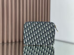 D Monogram Clutch (حقيبة د مونوجرام) - Image 8