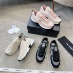 23B Mesh sneakers شانيل