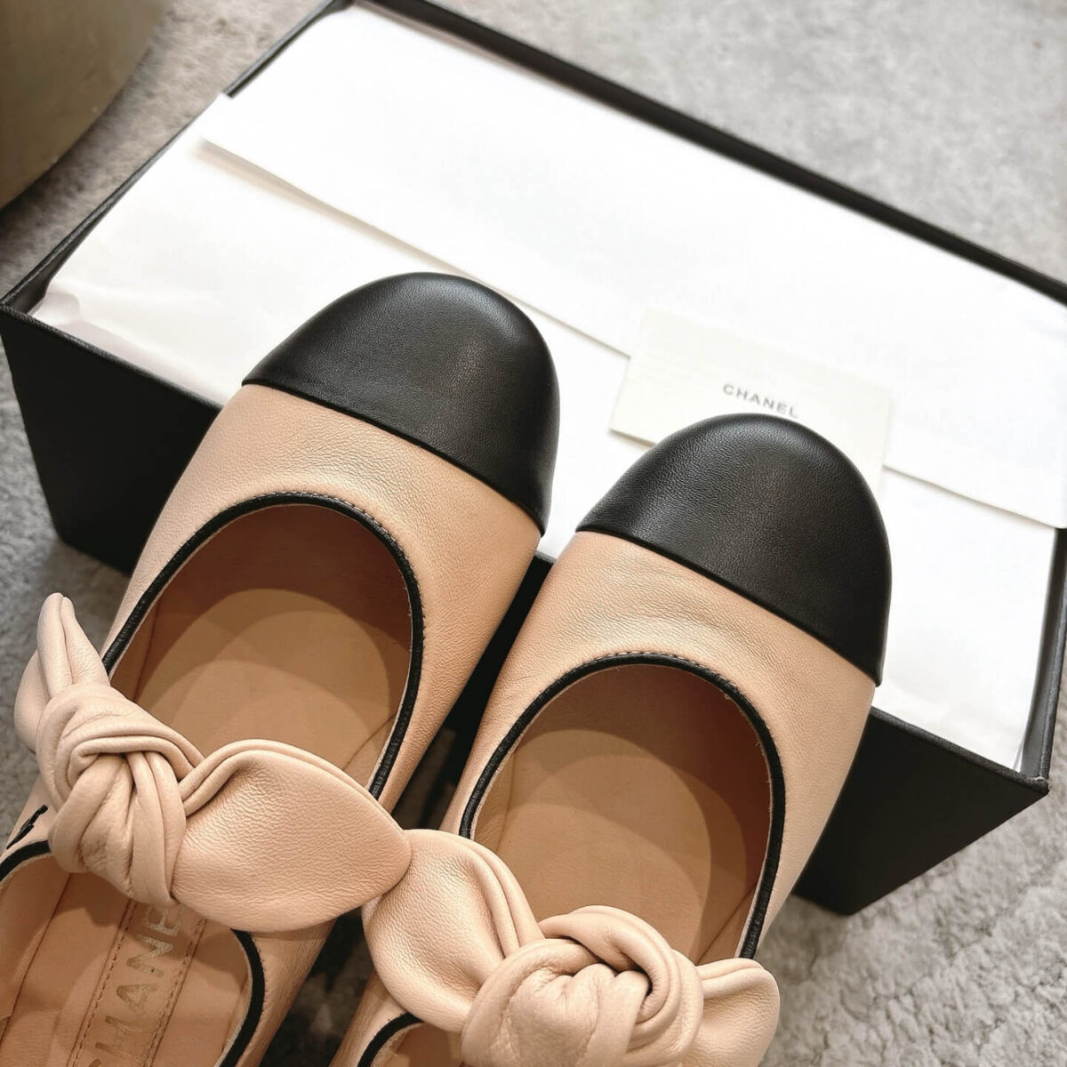 Soft Ballet Flats حذاء شانيل - Image 8
