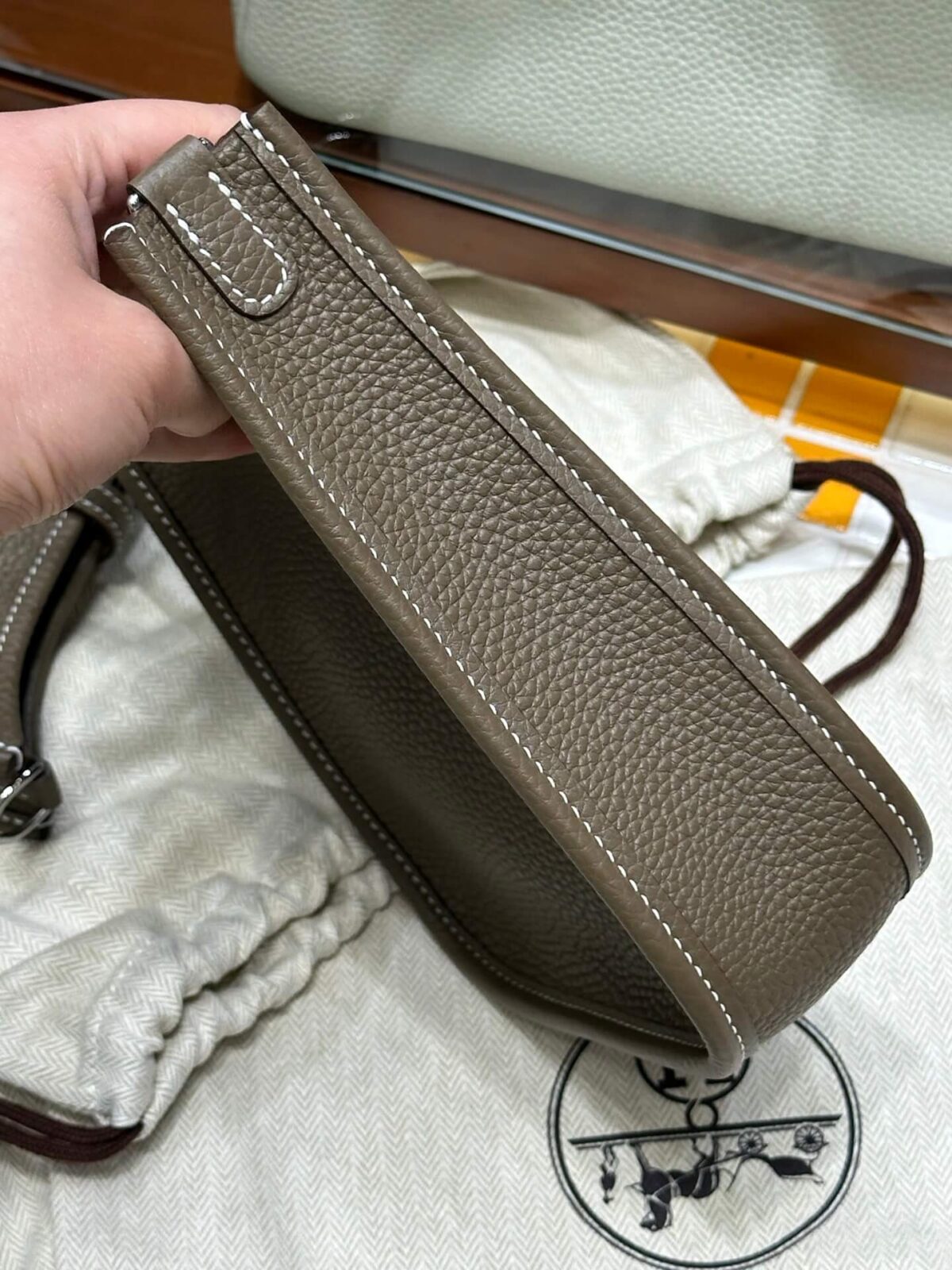 Mini Evelyne TPM (18cm /TPM)- حقيبة إيفلين ميني - Image 3