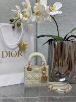 Lady's D Micro Series Bag (حقيبة سلسلة ميكرو ليدي دي)