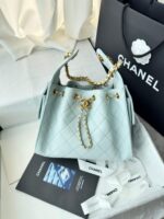 25 Mini Hobo Bag  (حقيبة هوبو ميني ٢٥) - Image 3