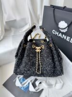 25 Mini Hobo Bag حقيبة سمول 25 هوبو - Image 3