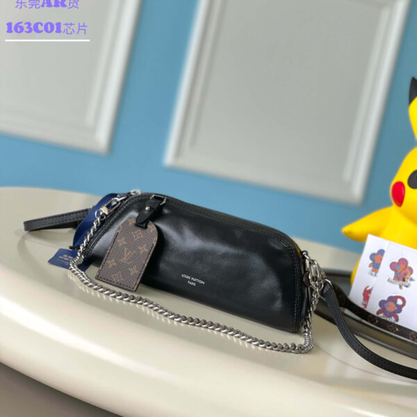 Pochette Vibe Handbag