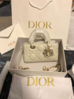 D-Joy Bag ( حقيبة دي-جوي)