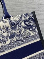 D Tote's Bag (حقيبة دي توت) - Image 5