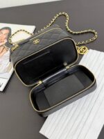 25A Double Zipper Cosmetic Box (علبة مستحضرات تجميل بسحاب مزدوج ٢٥ أ) - Image 3