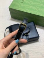 Horsebit Mini Phone Bag (حقيبة هاتف ميني هورسبيت) - Image 2