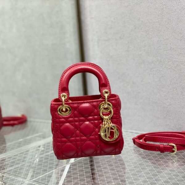 Lady D Micro Bag (حقيبة ليدي دي ميكرو)