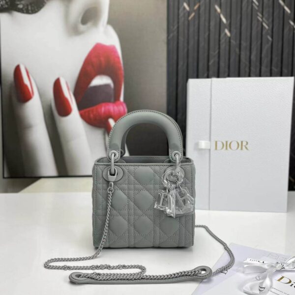 Mini Lady D Bag حقيبة "ليدي دي" ميني)