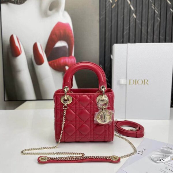 Mini Lady D Bag حقيبة "ليدي دي" ميني)