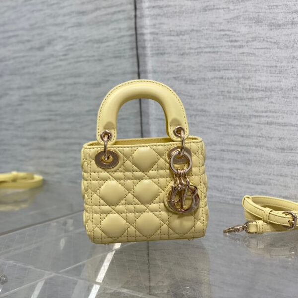 Lady D Micro Bag (حقيبة ليدي دي ميكرو)