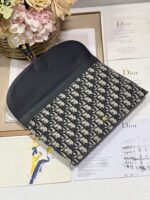 D Bobby Clutch (حقيبة دي بوبي كلاتش) - Image 6