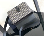 Saddle Messenger Bag (حقيبة مسنجر "سادل") - Image 7