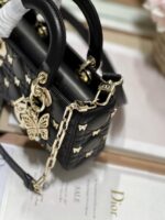 LADY D-JOY Handbag (حقيبة ليدي دي-جوي) - Image 3