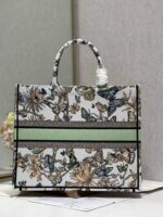 D Book Tote Shopping Bag (حقيبة تسوق دي بوك توت) - Image 8