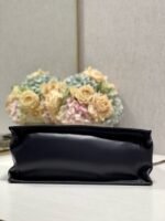 D Book Tote Shopping Bag (حقيبة تسوق دي بوك توت) - Image 4