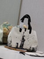 D Toujours Handbag (حقيبة دي توجور) - Image 7