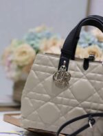 Dior Toujours Handbag (حقيبة ديور توجور) - Image 3