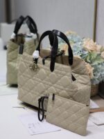 D Toujours Handbag (حقيبة دي توجور) - Image 9