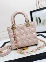 Lady D Sheepskin Bag(حقيبة ليدي ديور جلد الغنم) - Image 3