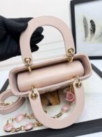 Lady D Sheepskin Bag(حقيبة ليدي ديور جلد الغنم) - Image 5