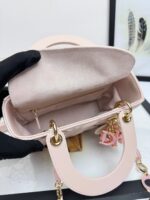 Lady D Sheepskin Bag(حقيبة ليدي ديور جلد الغنم) - Image 6