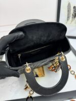 Lady D Compartment Bag (حقيبة ليدي ديور جلد الحمل) - Image 5