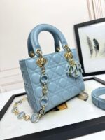 Lady D Sheepskin Bag (حقيبة ليدي ديور جلد الغنم) - Image 3