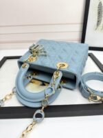 Lady D Sheepskin Bag (حقيبة ليدي ديور جلد الغنم) - Image 5