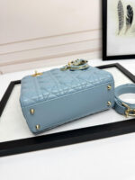 Lady D Sheepskin Bag (حقيبة ليدي ديور جلد الغنم) - Image 6