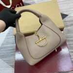 Softbit Medium Shoulder Bag ( سوفتبت حقيبة كتف متوسطة) - Image 3
