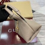 Softbit Medium Shoulder Bag ( سوفتبت حقيبة كتف متوسطة) - Image 5