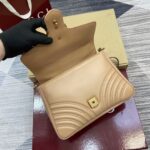 Marmont Medium Handbag (حقيبة يد مارمونت متوسطة الحجم) - Image 7