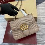 Marmont Mini Top Handle Bag (حقيبة مارمونت بمقبض علوي صغير) - Image 7