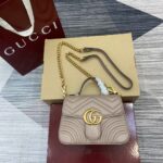 Marmont Mini Top Handle Bag (حقيبة مارمونت بمقبض علوي صغير)