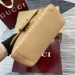 Marmont Mini Top Handle Bag (حقيبة مارمونت بمقبض علوي صغير) - Image 2