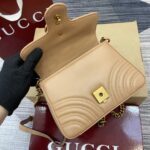 Marmont Mini Top Handle Bag (حقيبة مارمونت بمقبض علوي صغير) - Image 5