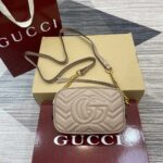 Marmont Mini Chain Shoulder Bag (حقيبة كتف مارمونت بسلسلة صغيرة) - Image 6