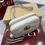 Marmont Mini Chain Shoulder Bag (حقيبة كتف مارمونت بسلسلة صغيرة) - Image 2