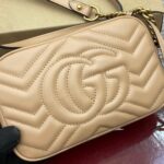 Marmont Mini Chain Shoulder Bag (حقيبة كتف مارمونت بسلسلة صغيرة) - Image 11