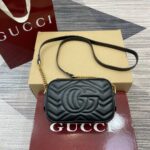 Marmont Mini Chain Shoulder Bag ( حقيبة كتف مارمونت بسلسلة صغيرة) - Image 4