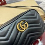 Marmont Mini Chain Shoulder Bag ( حقيبة كتف مارمونت بسلسلة صغيرة) - Image 7