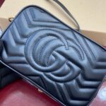 Marmont Mini Chain Shoulder Bag ( حقيبة كتف مارمونت بسلسلة صغيرة) - Image 9