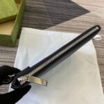 G Monogram Clutch ( جي بمونوغرام حرف كلتش) - Image 4