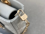 Lady D-Joy Handbag (حقيبة يد ليدي دي) - Image 4