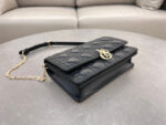 Miss D Handbag (حقيبة يد ميس دي) - Image 4