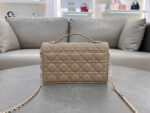 Miss D Handbag (حقيبة يد ميس دي) - Image 5