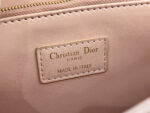 Miss D Handbag (حقيبة يد ميس دي) - Image 2